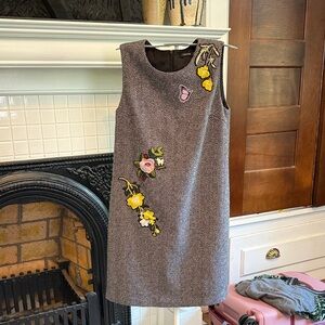 Floral Embroidered Gray Herringbone Dress- worn once. Excellent condition‎